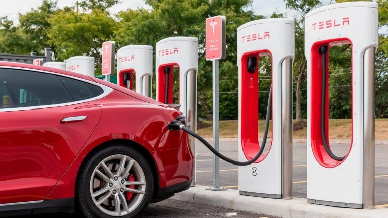 Tesla Türkiye Supercharger şarj ücretlerine yaklaşık yüzde 5 zam yaptı