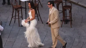 Dua Lipa ve Callum Turner’ın Sicilya düğün kutlaması 62 milyon TL’ye ulaştı